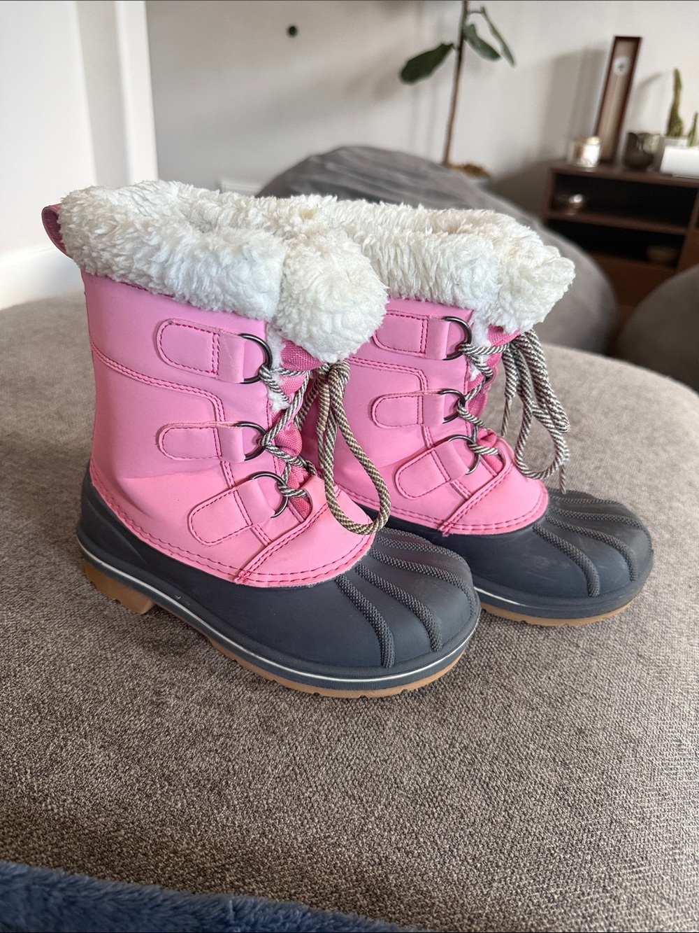 Cat & Jack Kids Snow Boots in Pink and Gray